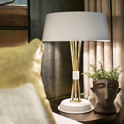 Iron Creative Luxury And Fashion Table Lamps null