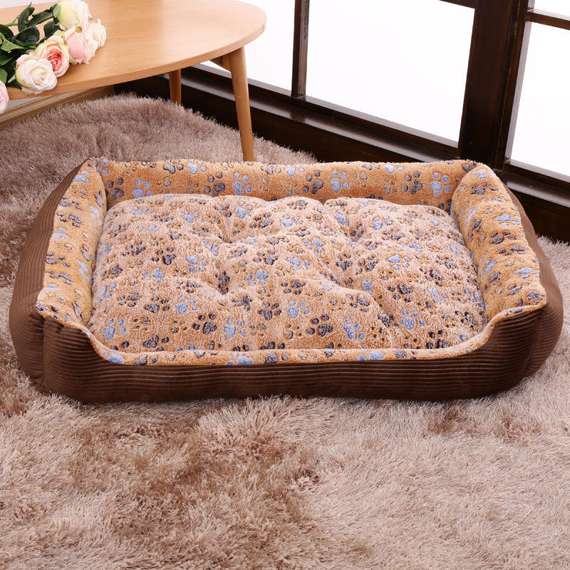 Dog bed with pet cushion null