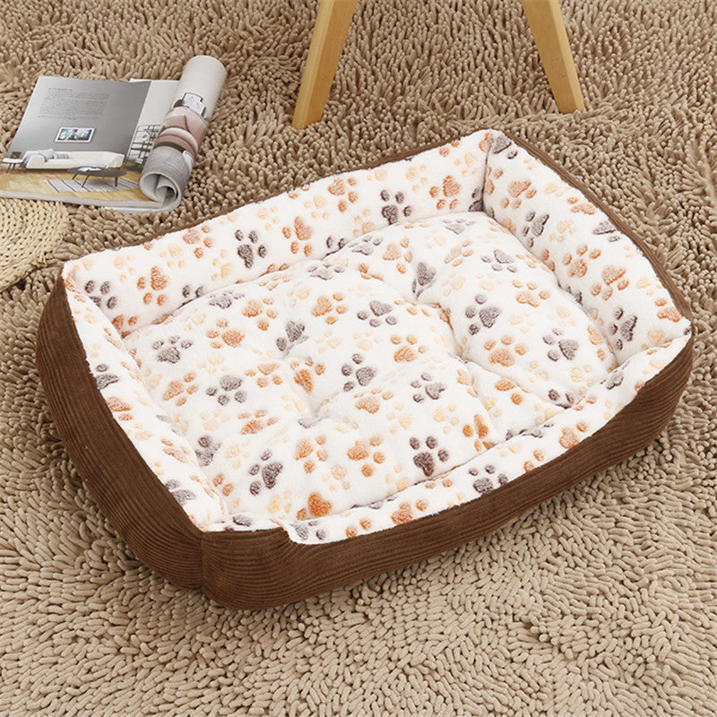 Dog bed with pet cushion null