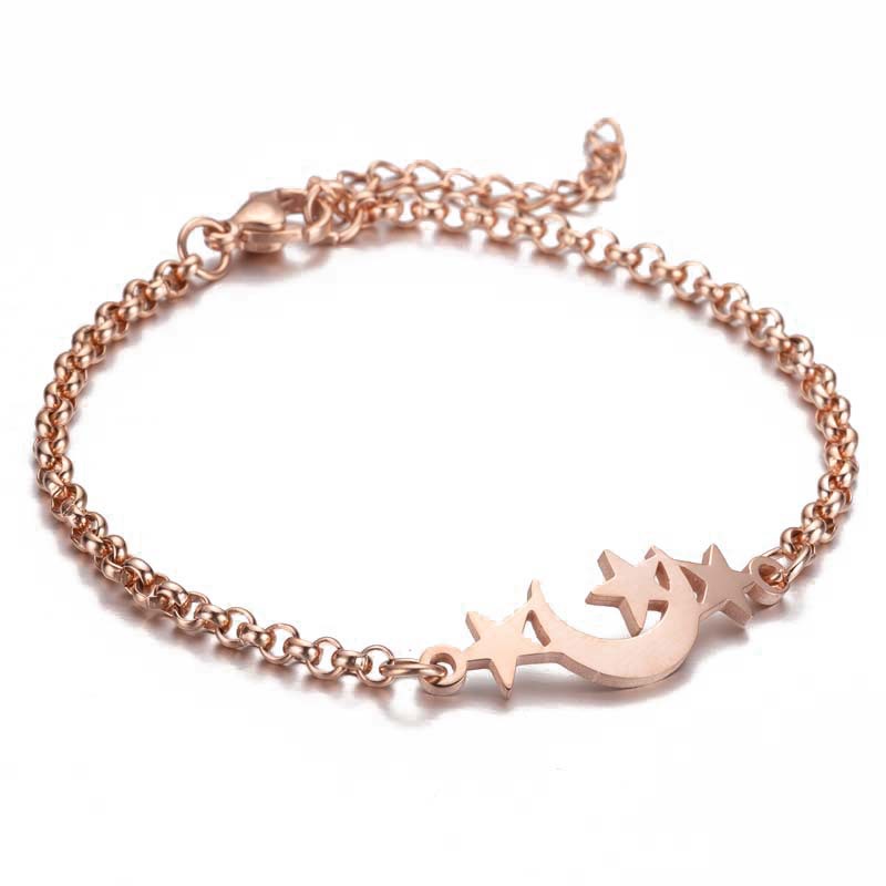 Stainless steel Xingyue bracelet featuring a sleek, modern design with smooth links and polished finish.