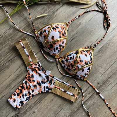 Bronzing bikini null
