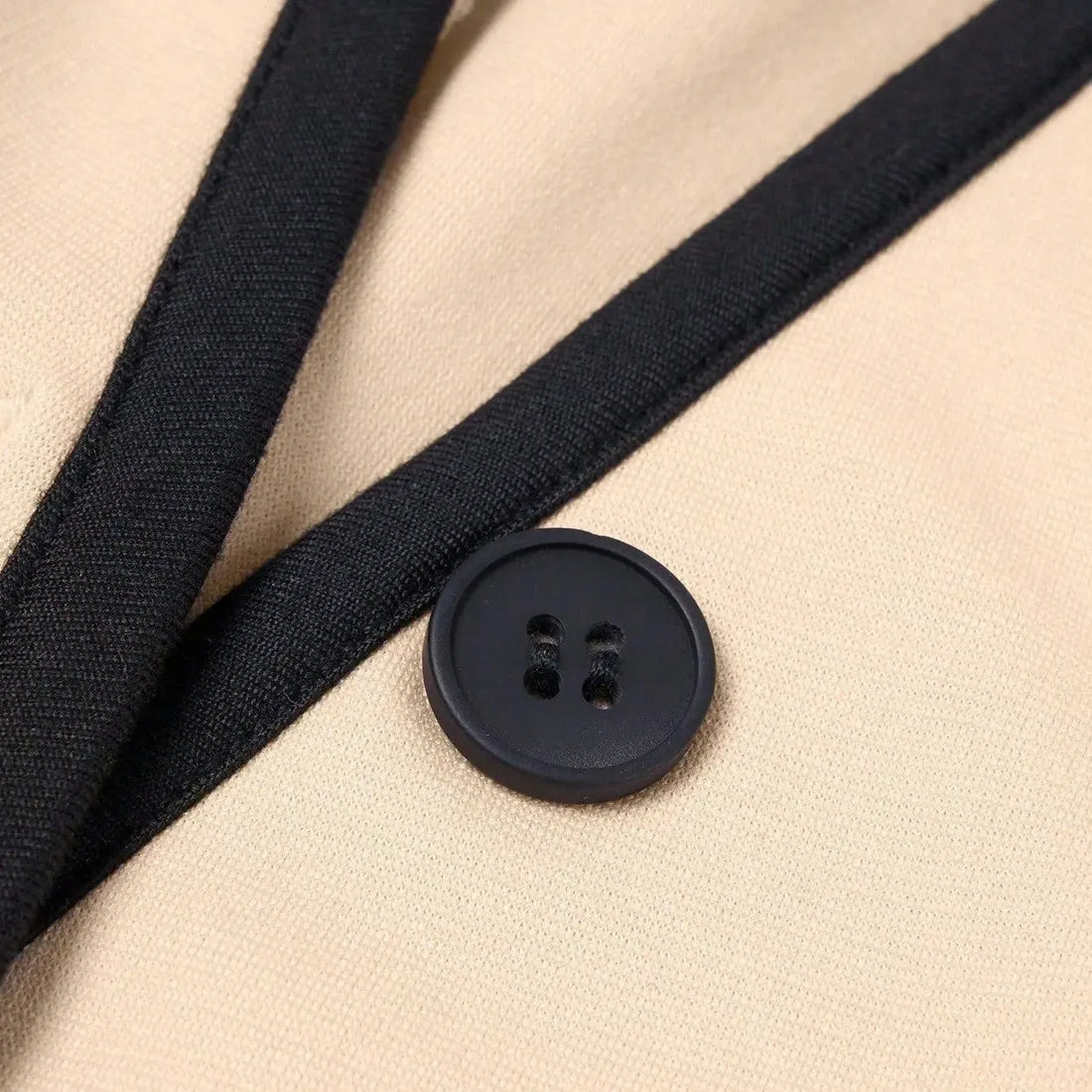Single-breasted contrast color trim suit with regular sleeves in beige, composed of polyester.