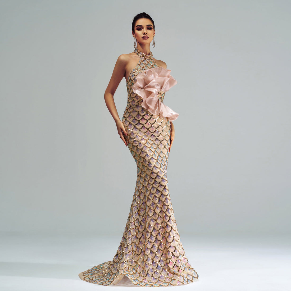 Halter Sequined Mermaid Evening Dress null