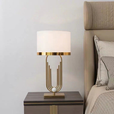 Creative Fashion Personality Bedroom Modern Simple Bedside Table Lamp null