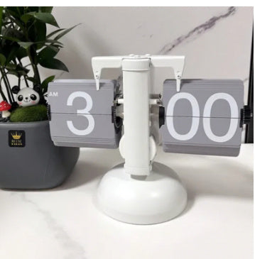 Flip Digital Clock Small Scale Table Clock Retro Flip Clock null