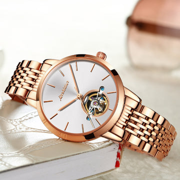 Luxury Gold-Tone Women’s Fashion Watch
