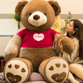 Large plush teddy bear toy, oversized stuffed animal with soft fur, perfect as a cuddly bear doll for children or collectors