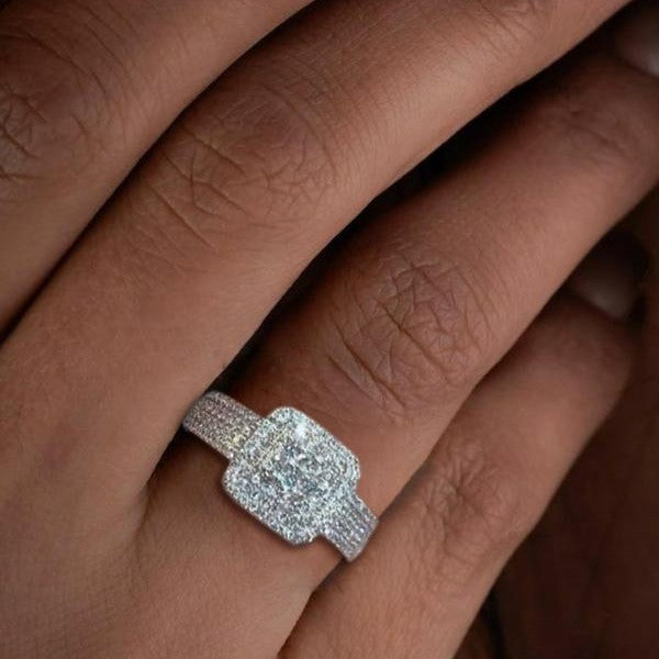925 Sterling Silver Luxury Rhinestone Square Ring null