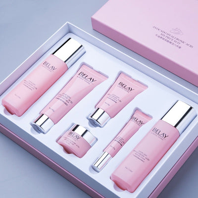 Avocado Hyaluronic Acid Moisturizing And Nourishing Skin Care Product Set null