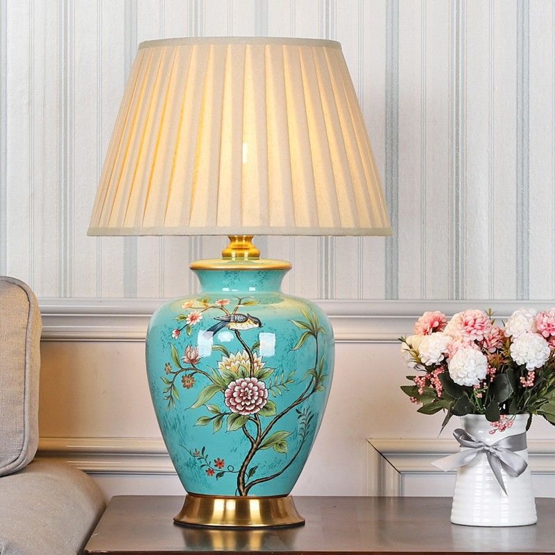 Vintage Chinoiserie Ceramic Table Lamp