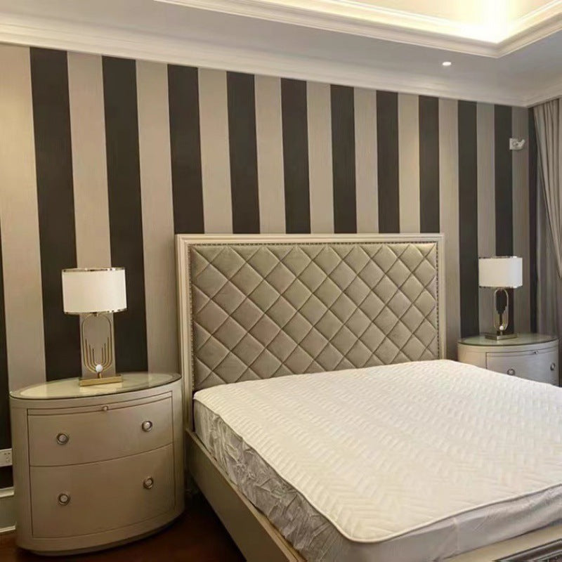 Creative Fashion Personality Bedroom Modern Simple Bedside Table Lamp null