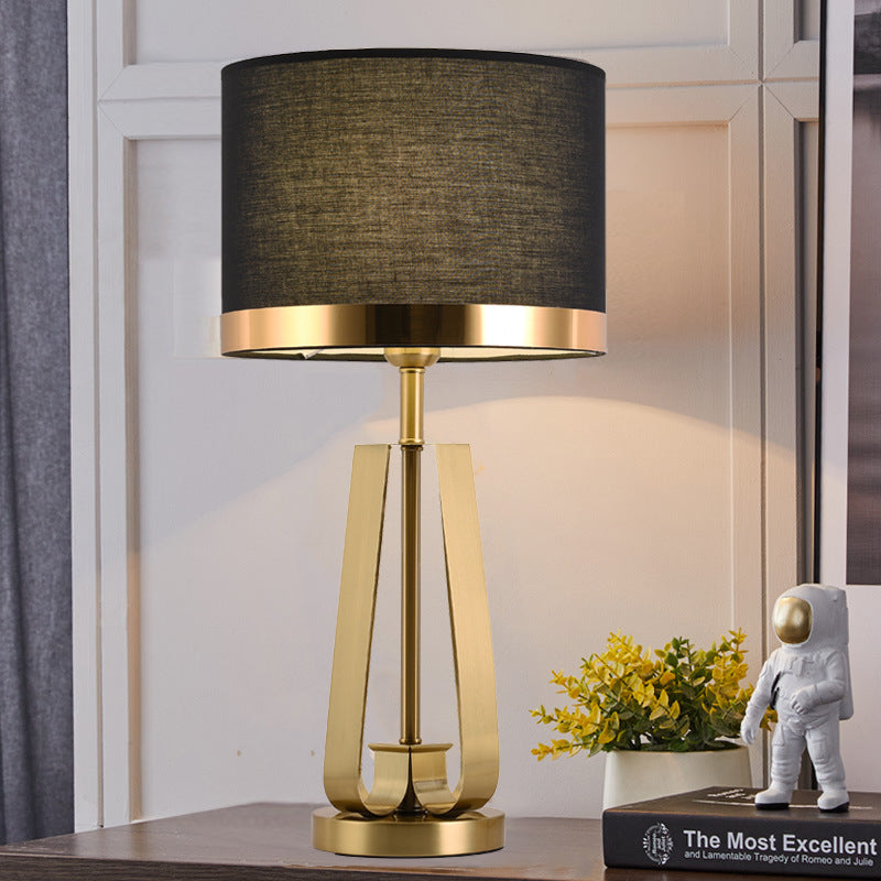 Modern Designer Decorative Model Room Table Lamp In Guest Rooms And Bedrooms null