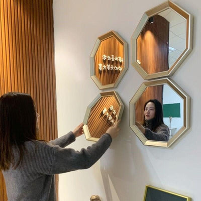 Light Luxury Restaurant Table Wall null
