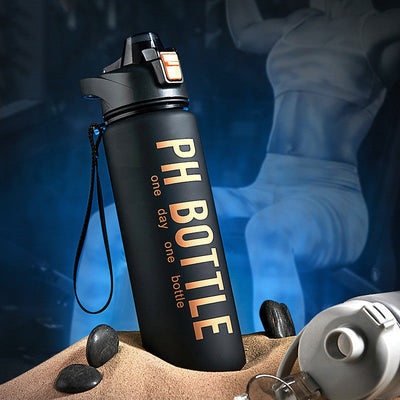Men's Portable Large Capacity Plastic Water Bottle null