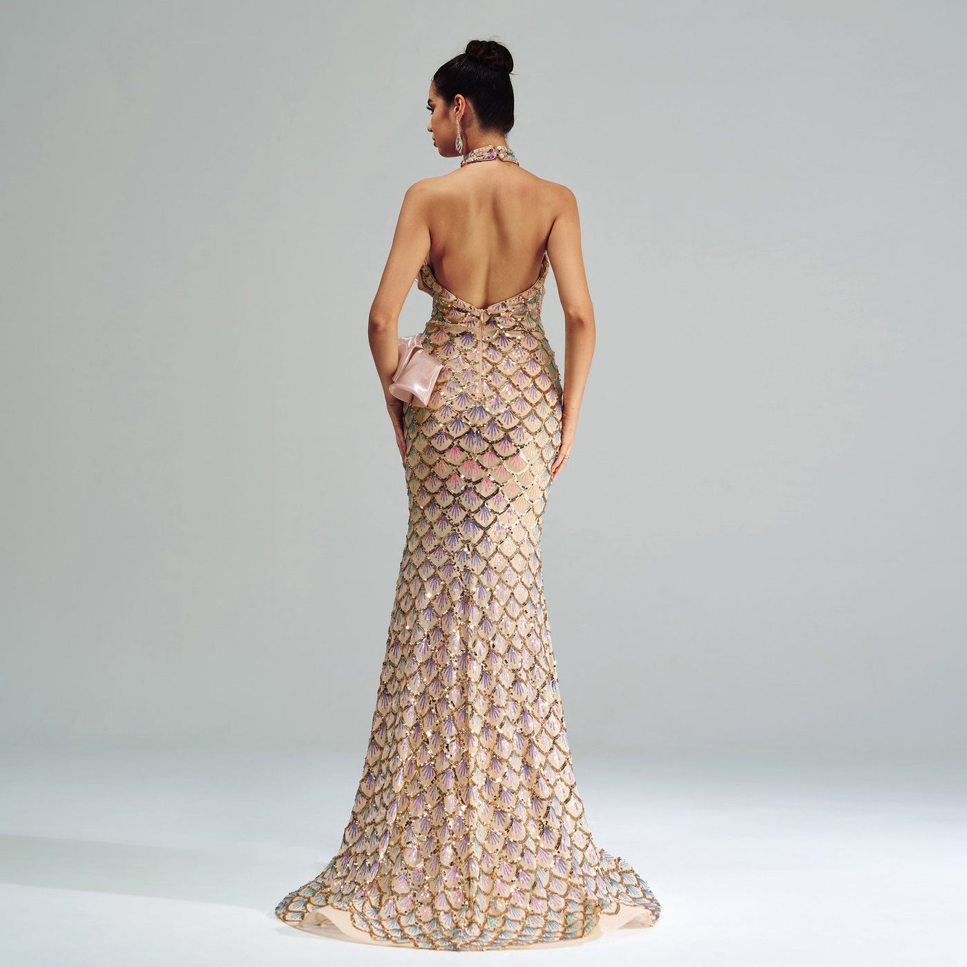 Halter Sequined Mermaid Evening Dress null